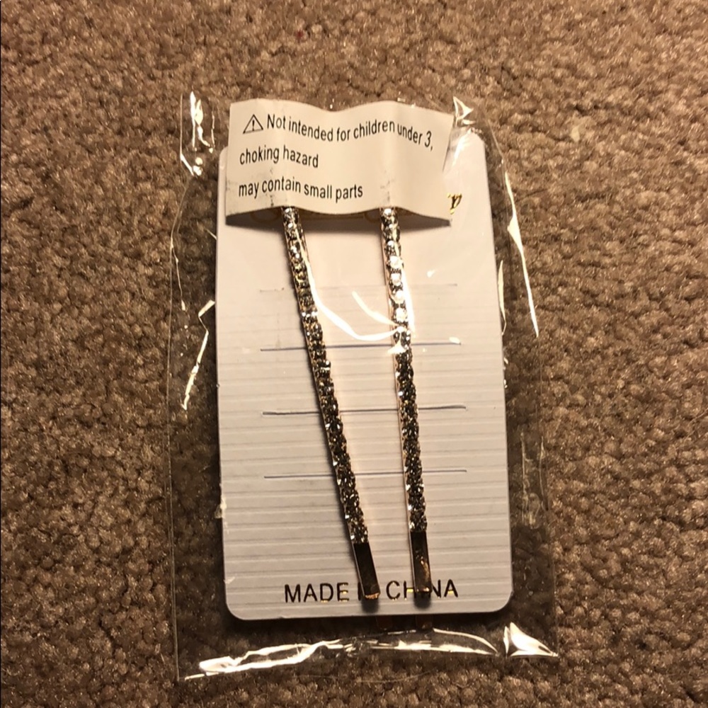 Sparkly hair clips